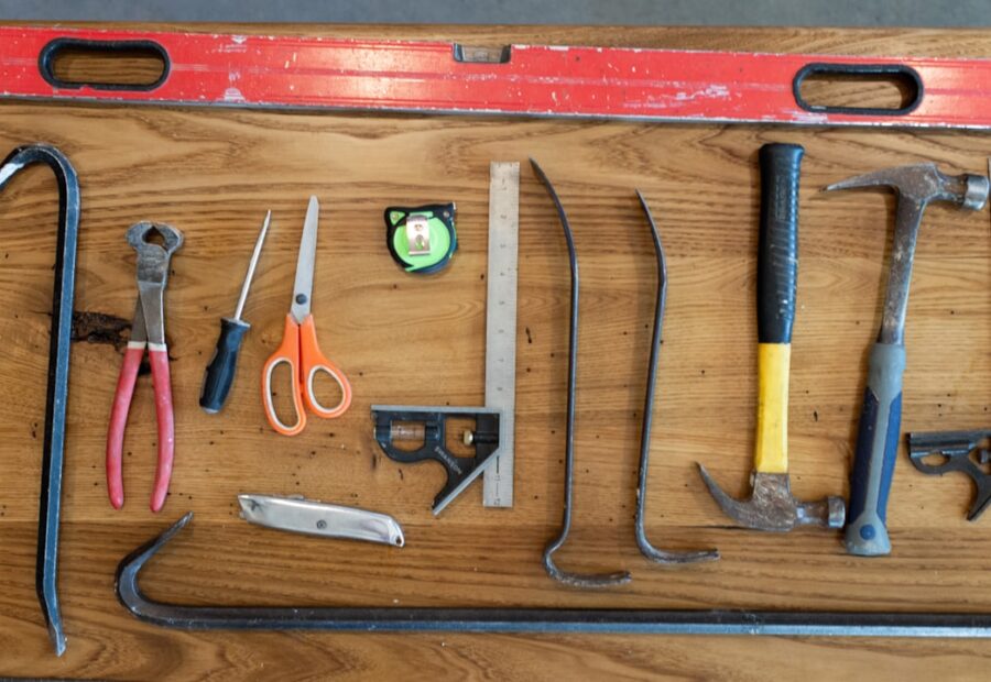 Welk gereedschap elke beginnende klusser in huis moet hebben